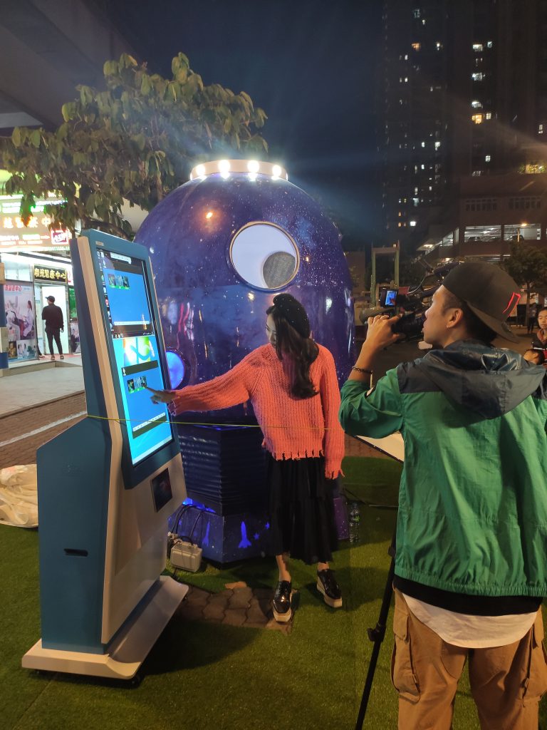 澳門光影節，尋光之旅北區沙梨頭北街筷子基北灣休憩區太空艙VR體驗展